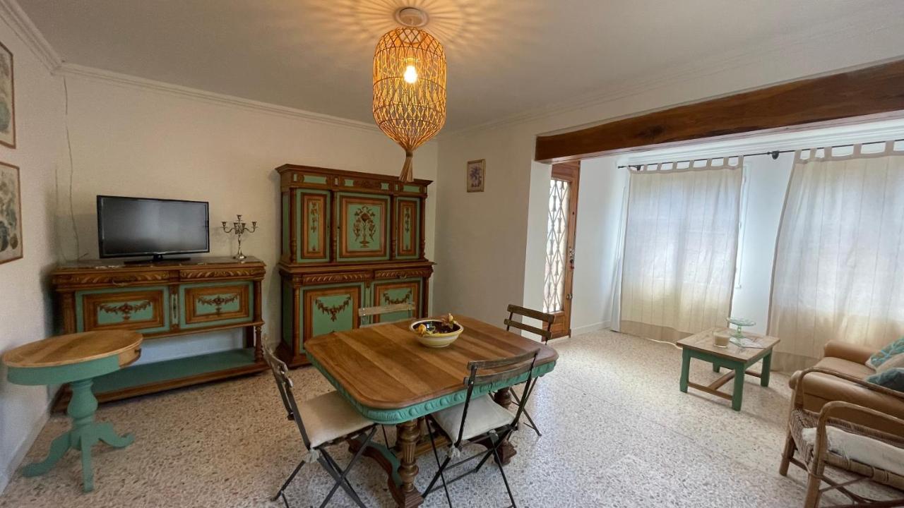 Lulu en Provence Bed and Breakfast LʼIsle-sur-la-Sorgue Exterior foto
